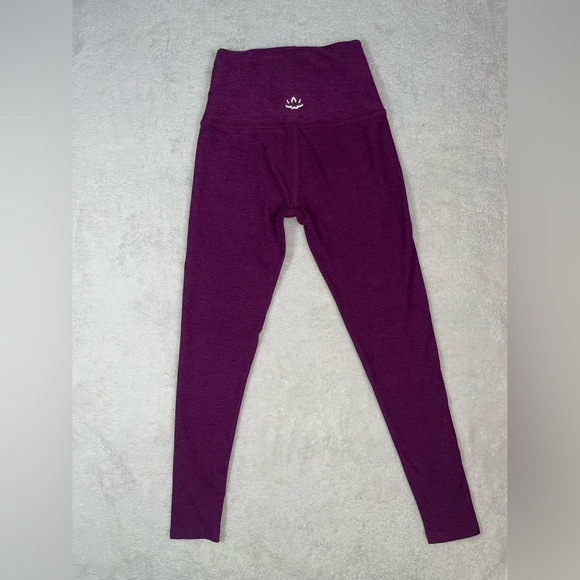BEYOND YOGA purple space dye high waist workout leggings size xs - Picture 3 of 9